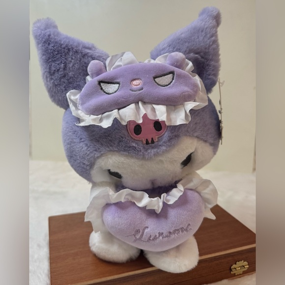 Sanrio Kuromi Plush Toy Holding a Purple Heart 💜 - Picture 11 of 11